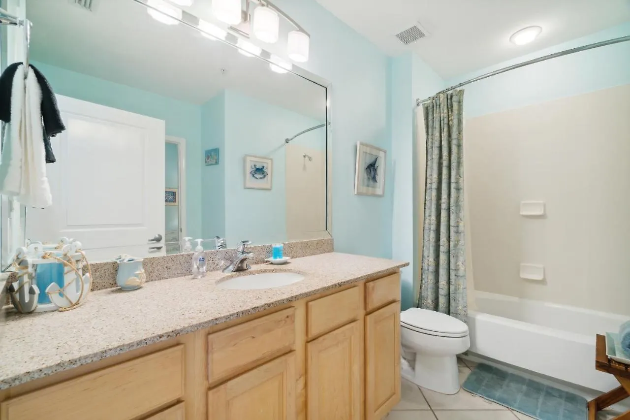 Stunning 3Bd Beachfront Condo! Beach Chair Service Included! By Dolce Vita Getaways Pcb Panama City Beach 0*,